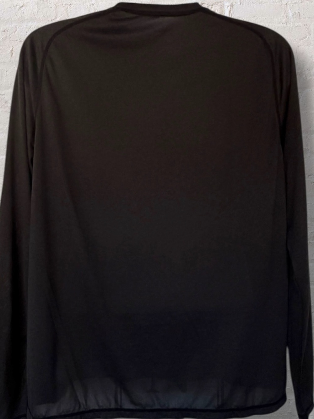 Zella Men’s XL Black Lightweight Performance Long Sleeve Crew Neck Shirt - Picture 5 of 7